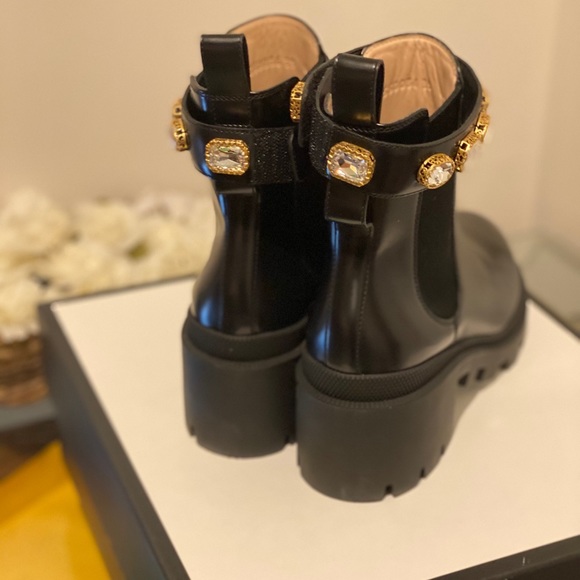 Gucci Leather Ankle Boot with Belt size 39 - Picture 10 of 10